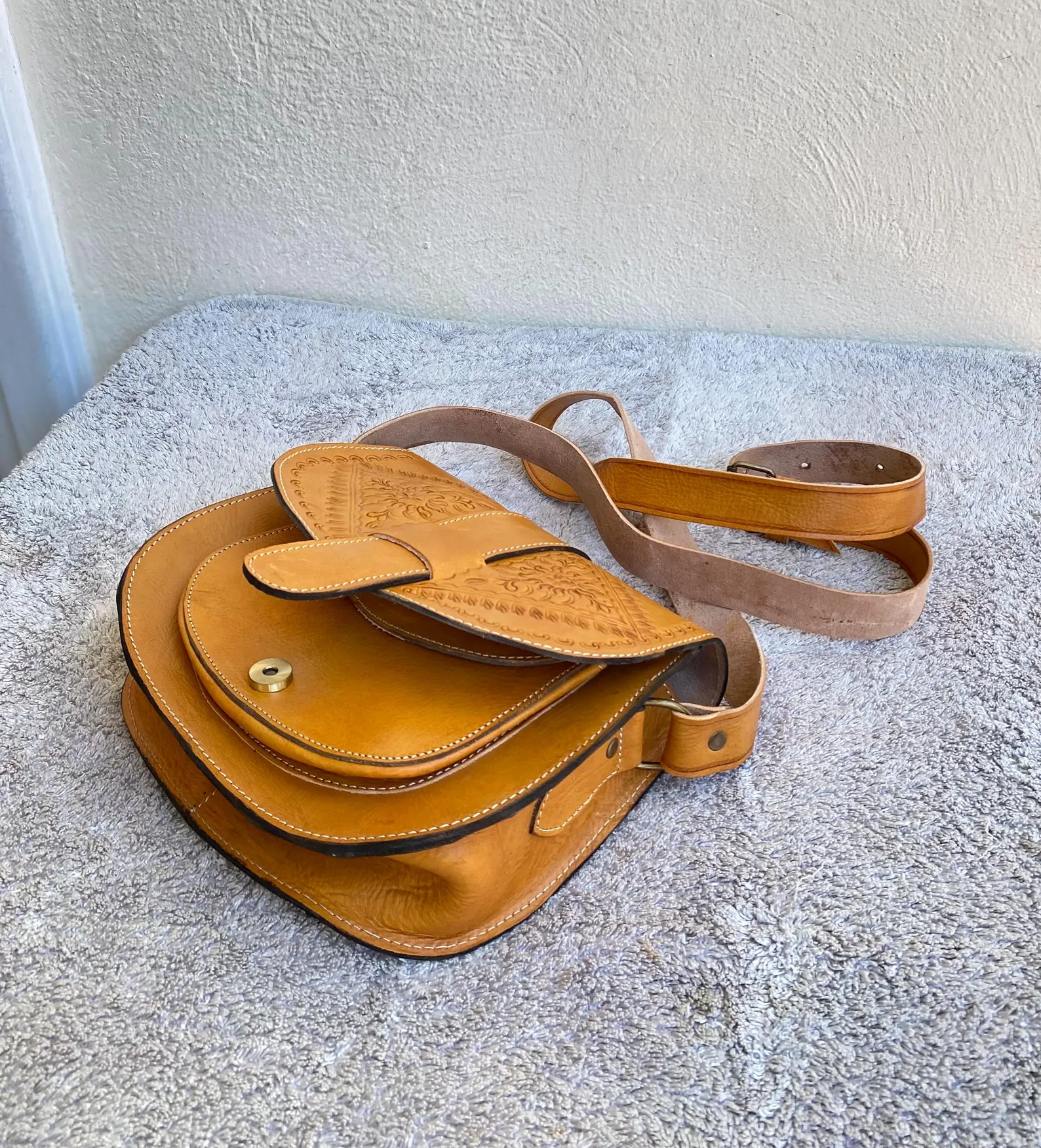 Vegetable-Tanned Leather Shoulder Bag from Marrakech — view 2