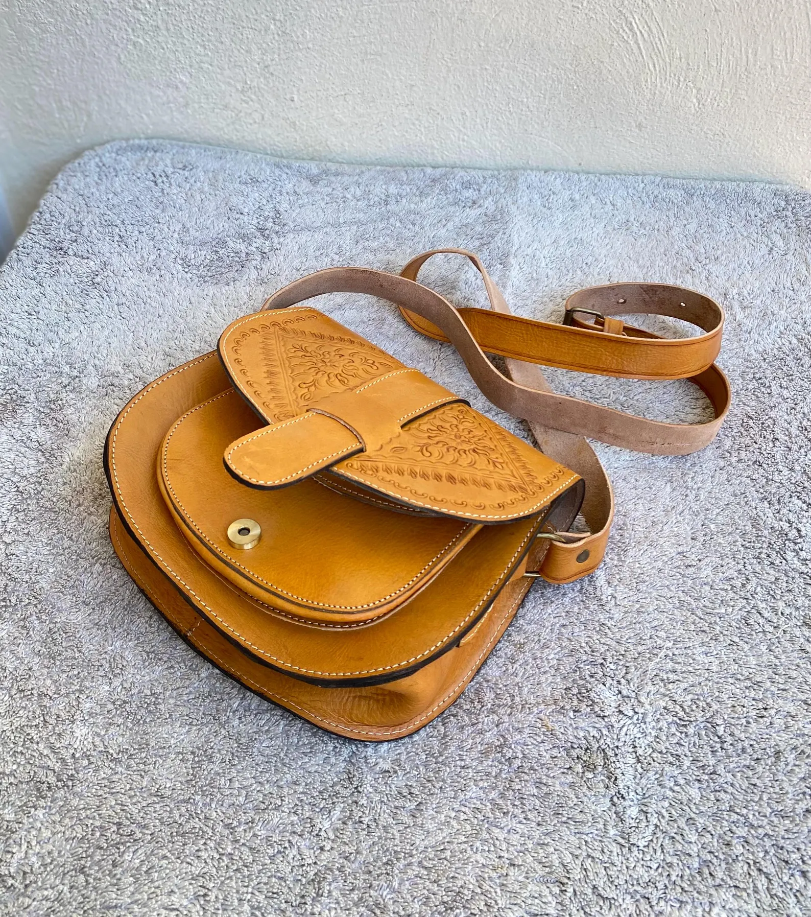Vegetable-Tanned Leather Shoulder Bag from Marrakech — view 4