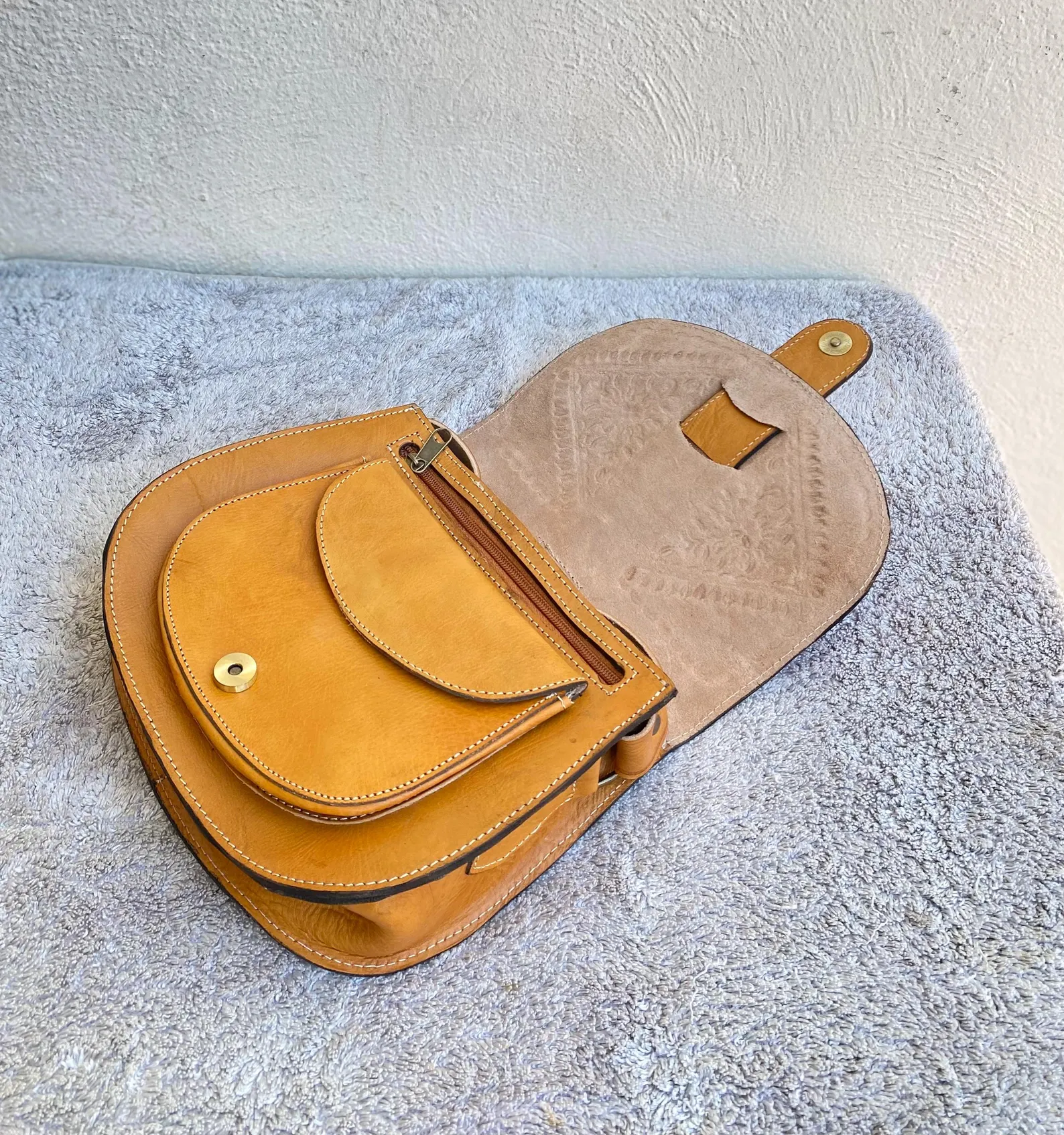 Vegetable-Tanned Leather Shoulder Bag from Marrakech — view 5