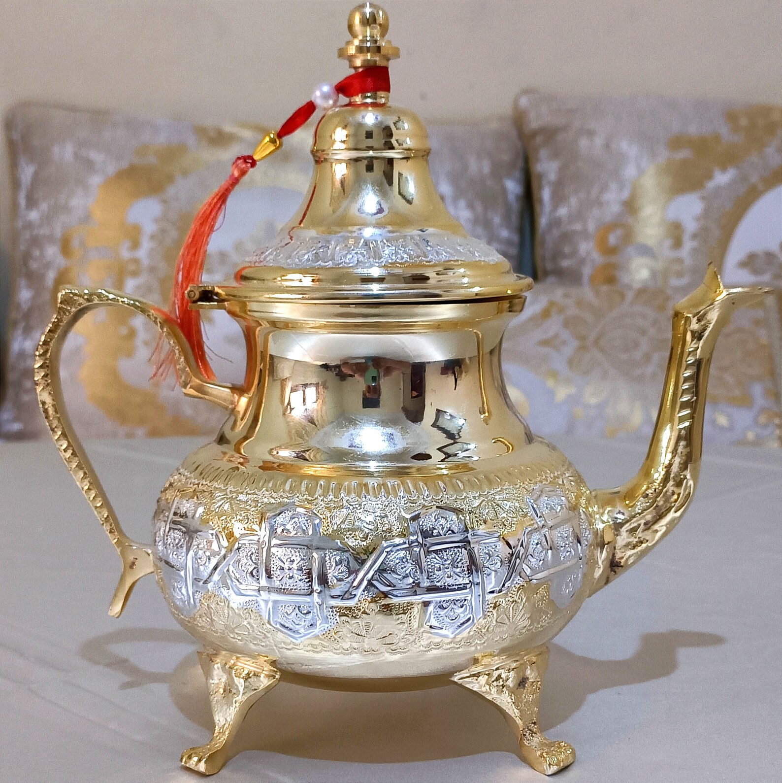 Hand-Hammered Brass Teapot from Fès — view 11