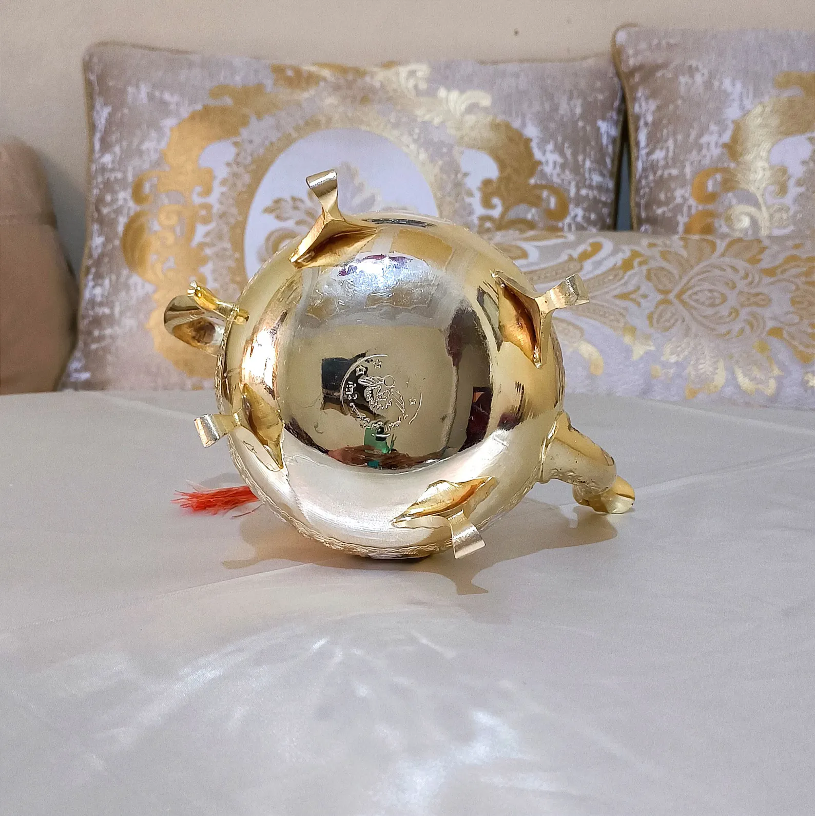 Hand-Hammered Brass Teapot from Fès — view 4