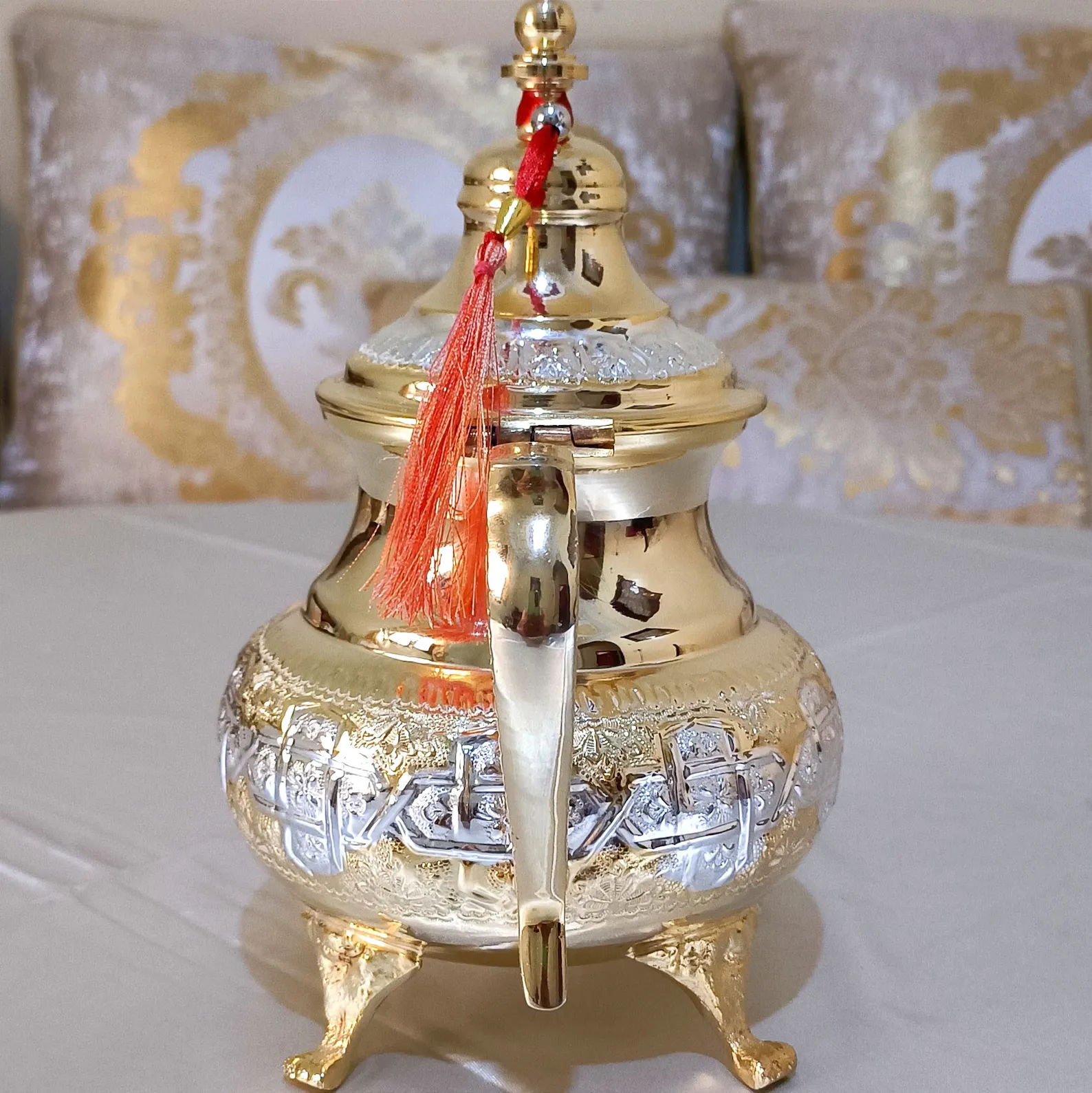 Hand-Hammered Brass Teapot from Fès — view 5