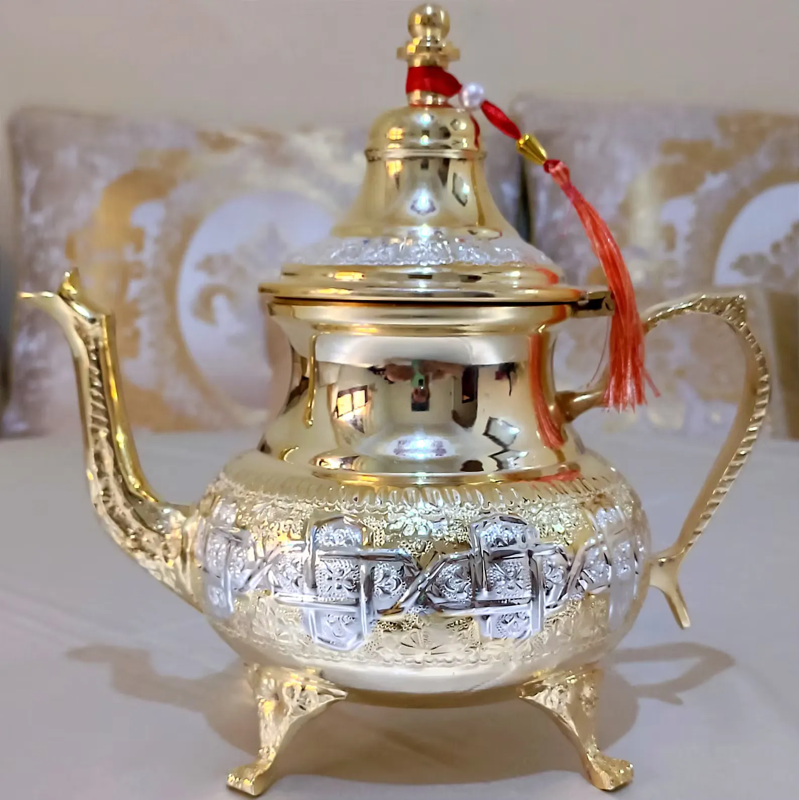 Hand-Hammered Brass Teapot from Fès — view 9