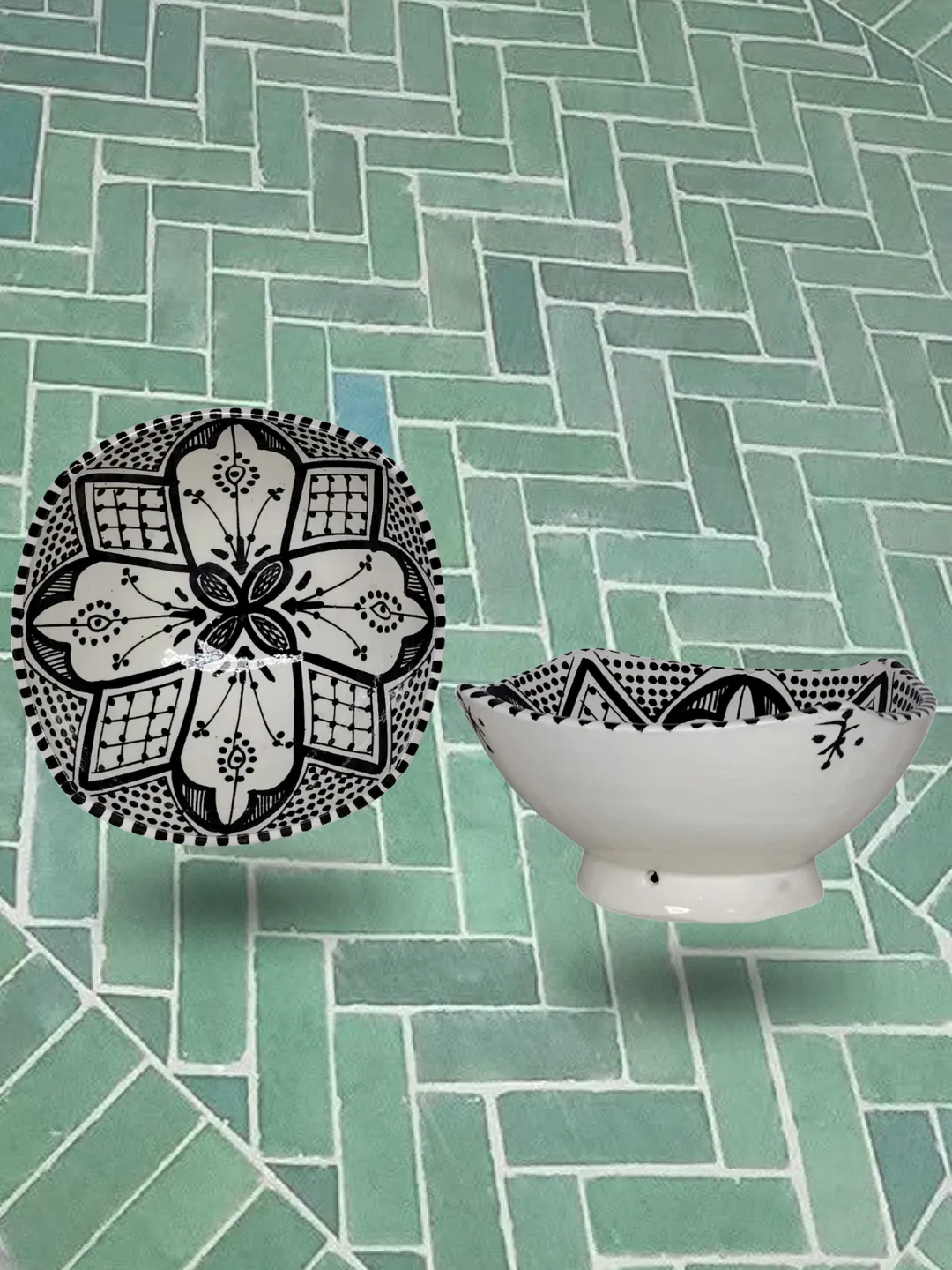 Hand-Painted Safi Ceramic Square Bowls — 21cm Set of 2 — view 2
