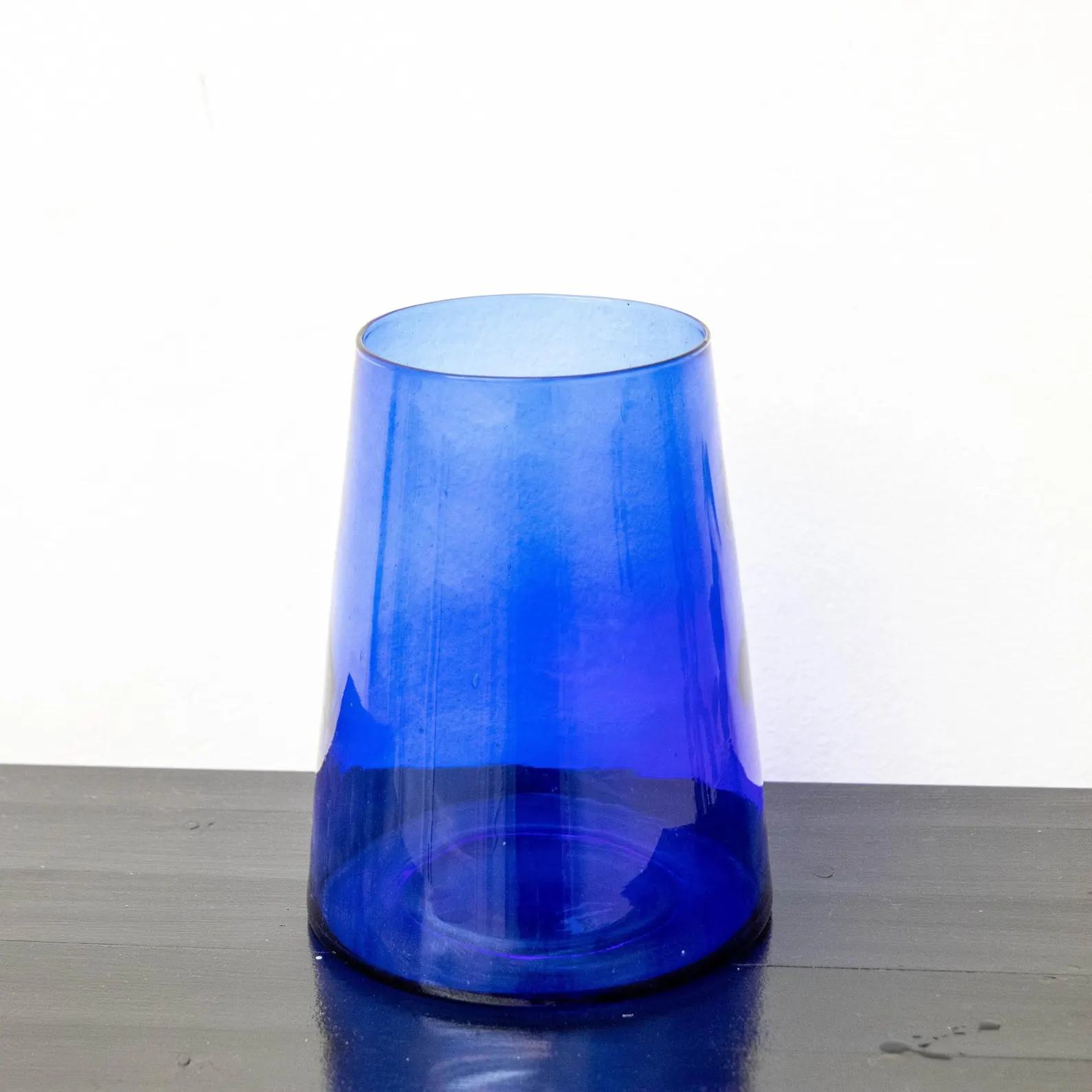 Hand-Blown Beldi Glass Vase from Fès — view 4