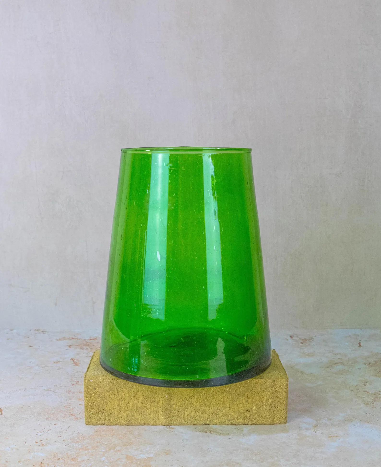 Hand-Blown Beldi Glass Vase from Fès — view 7