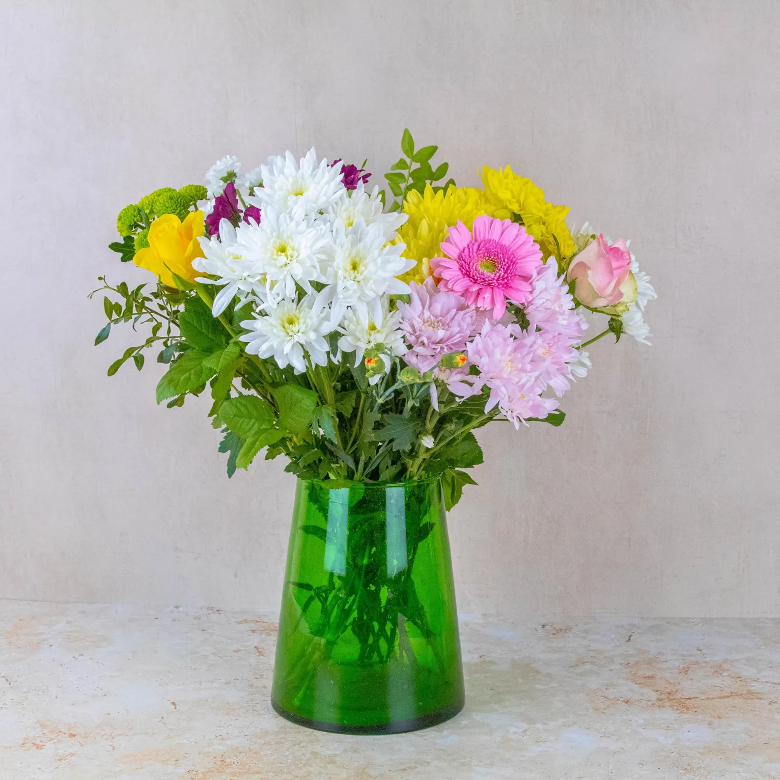 Hand-Blown Beldi Glass Vase from Fès — view 9