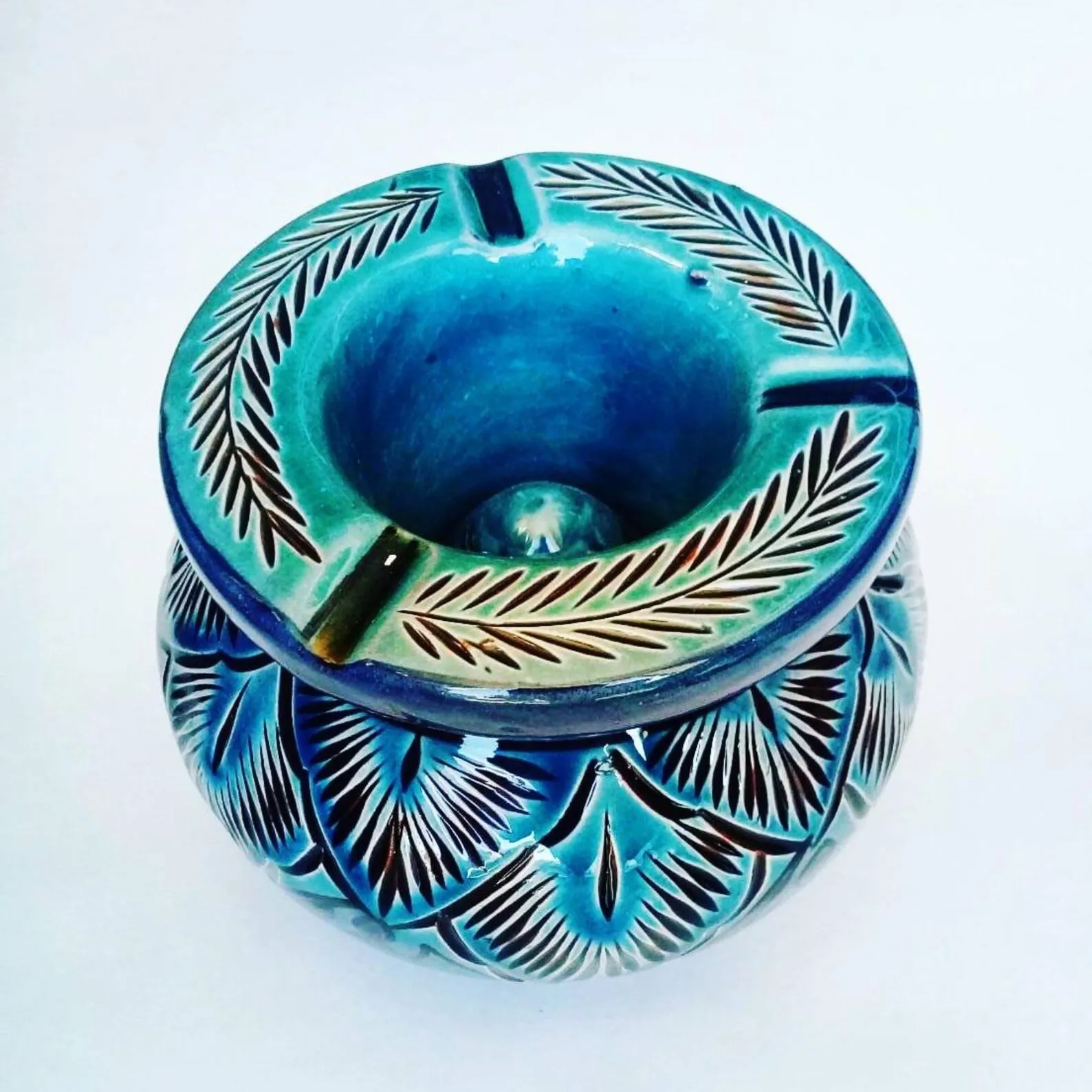 Hand-Carved Ceramic Ashtray from Safi — view 7
