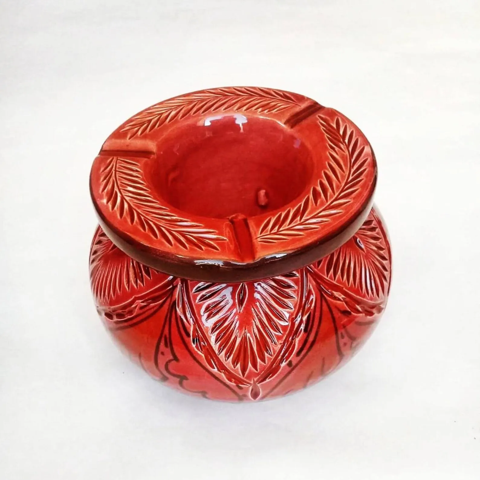 Hand-Carved Ceramic Ashtray from Safi — view 8