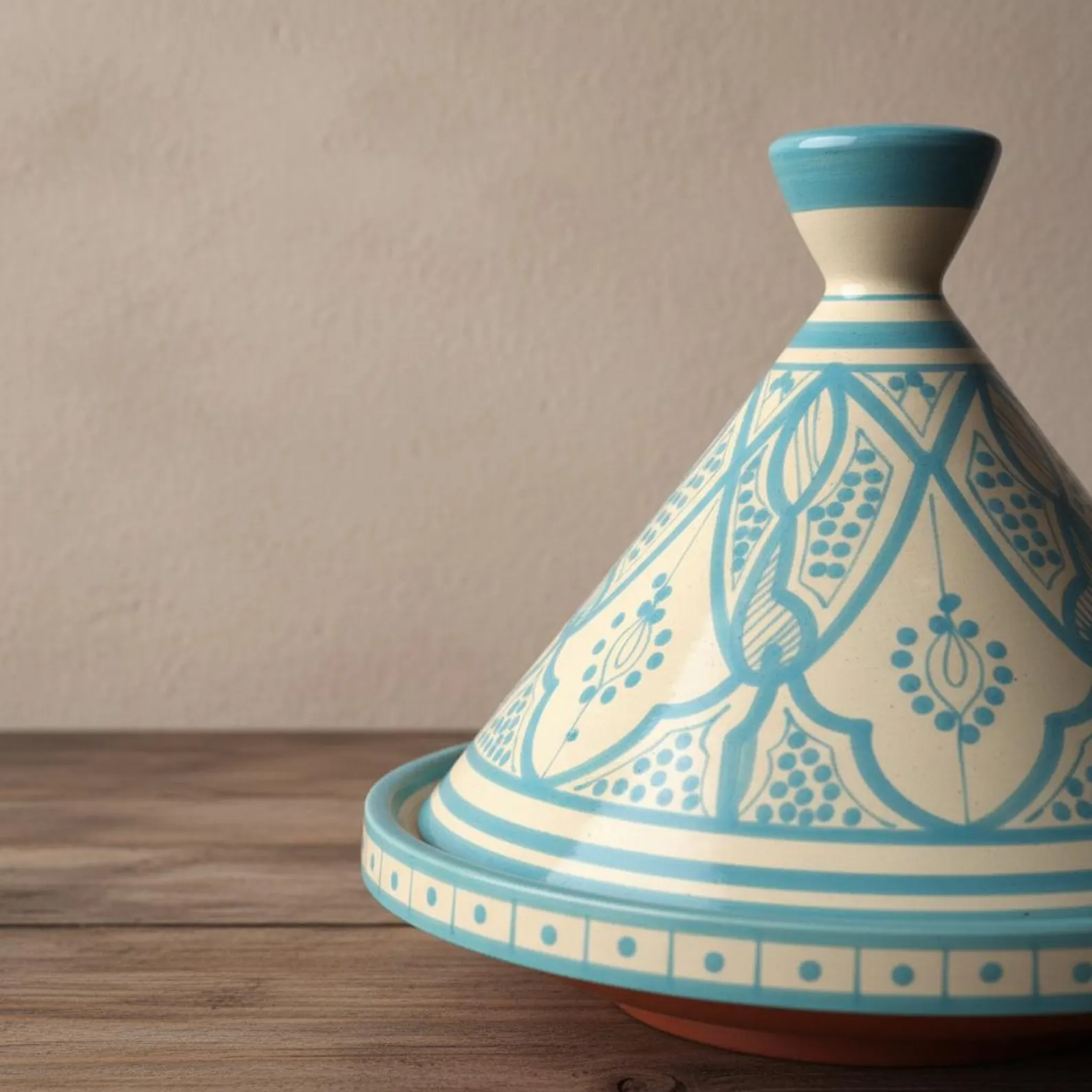 Hand-Painted Terracotta Tagine from Safi — view 2