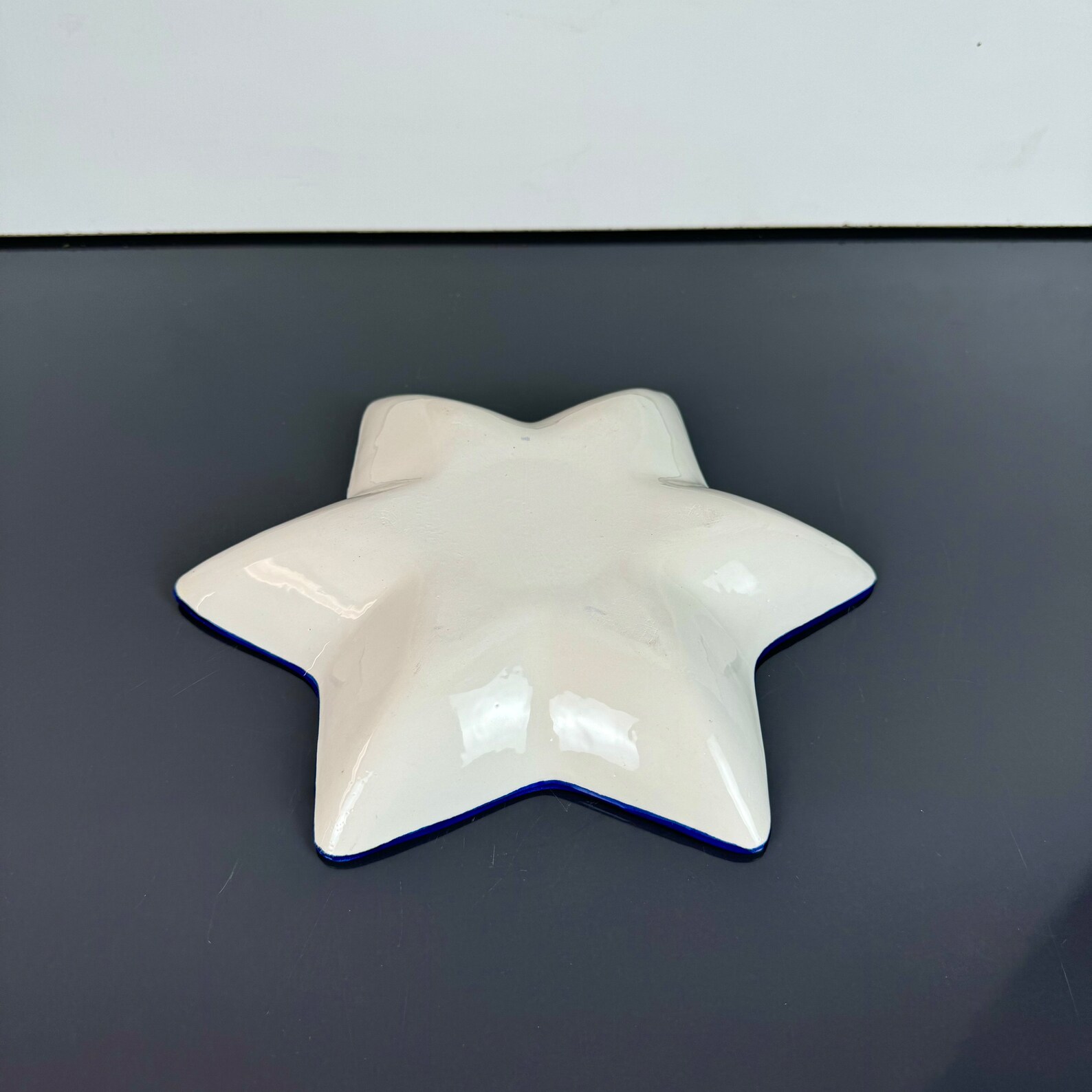 Hand-Painted Star Plate from Safi — view 3