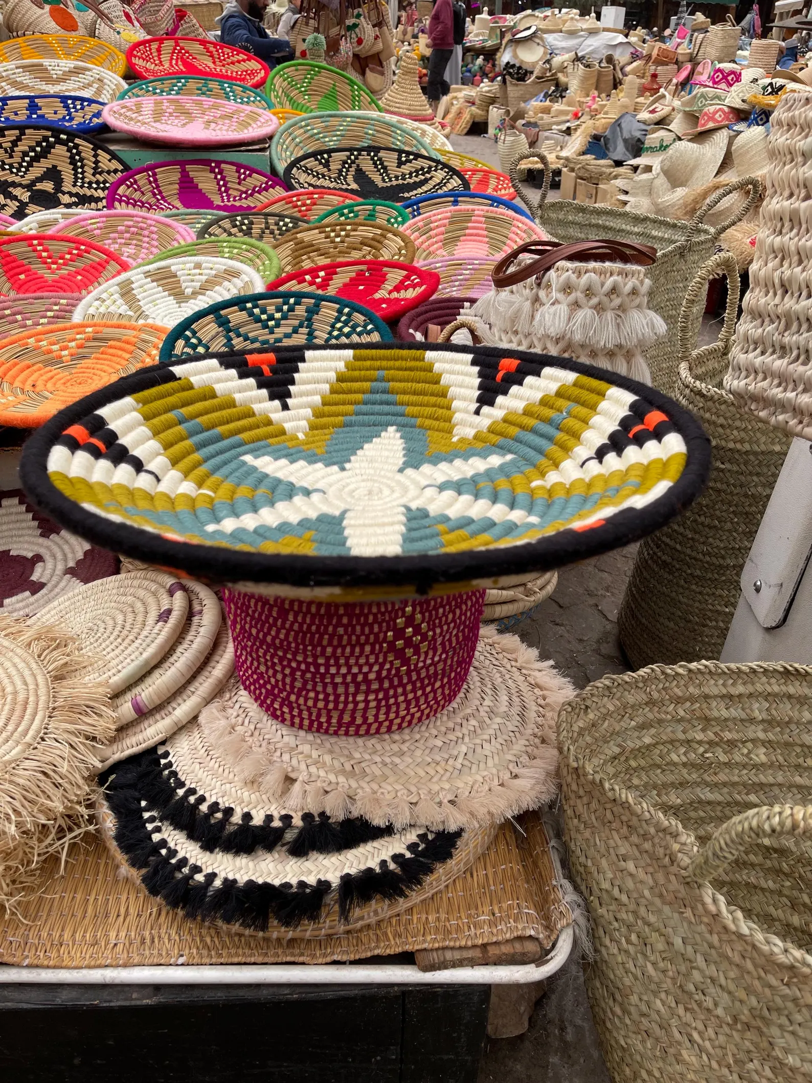 Handwoven Moroccan Basket Tray with Geometric Patterns – 32cm