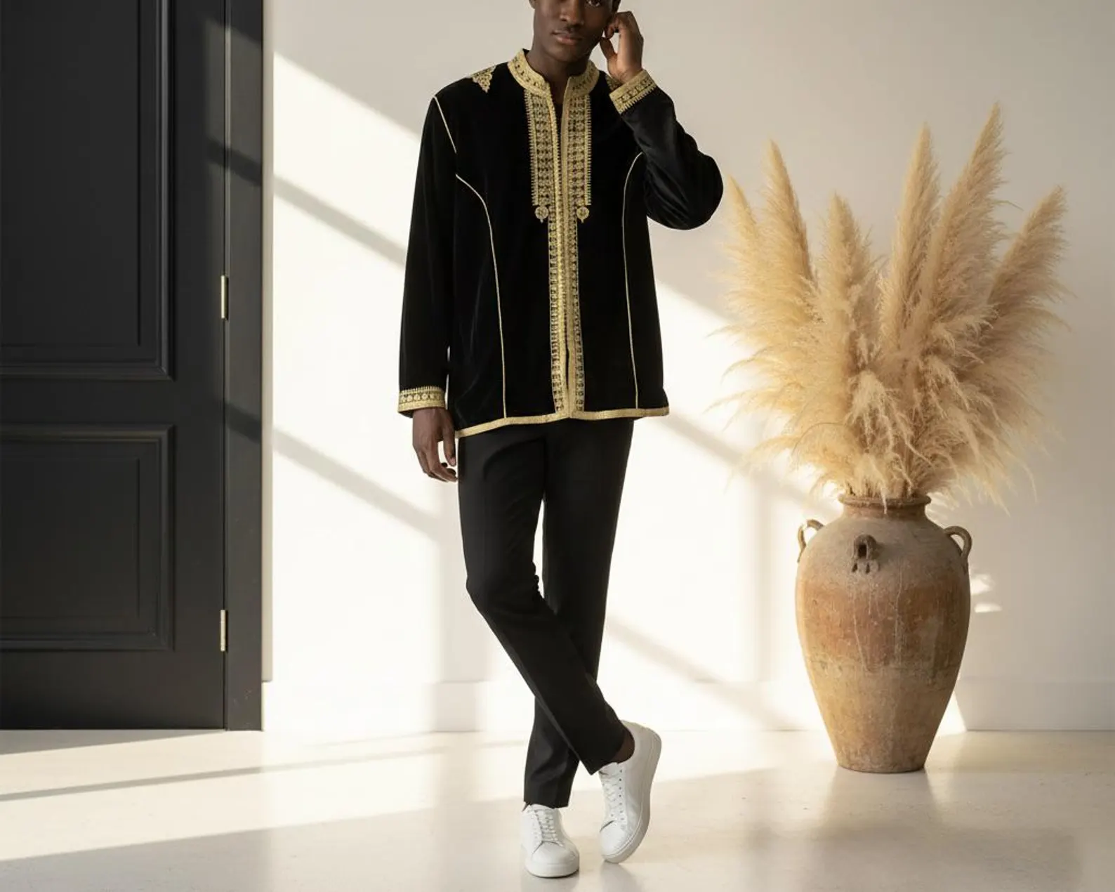 Handwoven Cotton Jabador from Salé with Embroidery