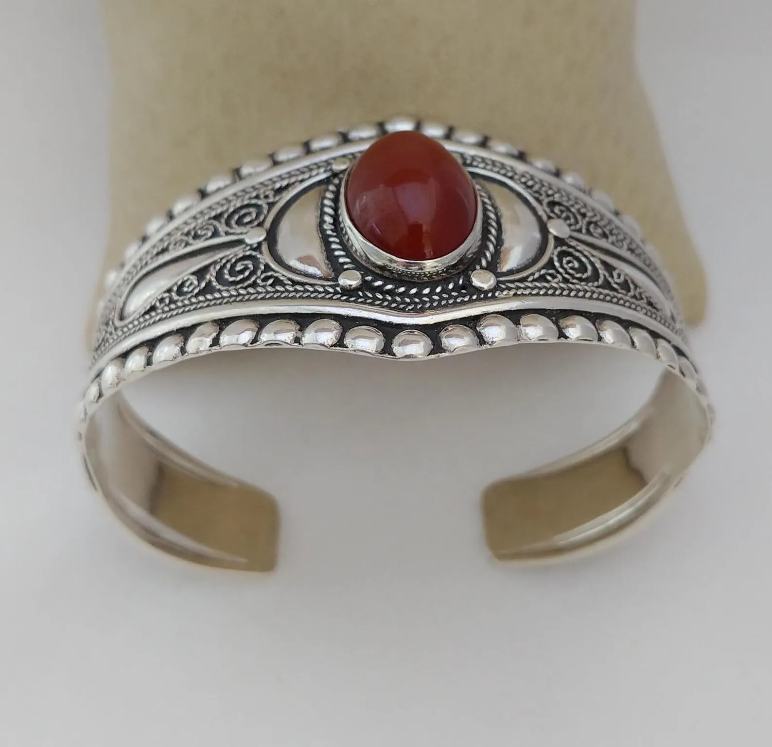 Tiznit Silver Agate Cuff with Filigree Metalwork — view 2