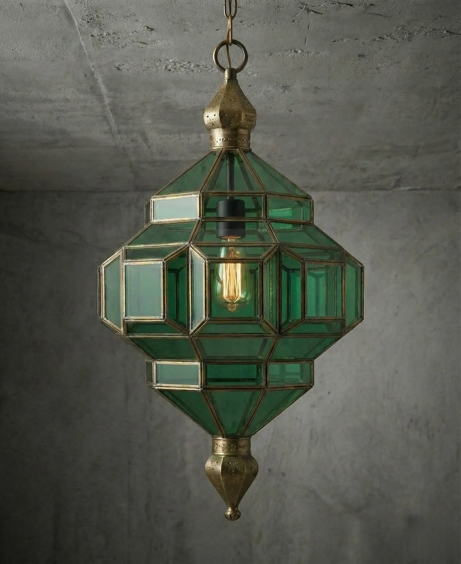 Fès Green Glass Lantern with Copper Frame — view 2