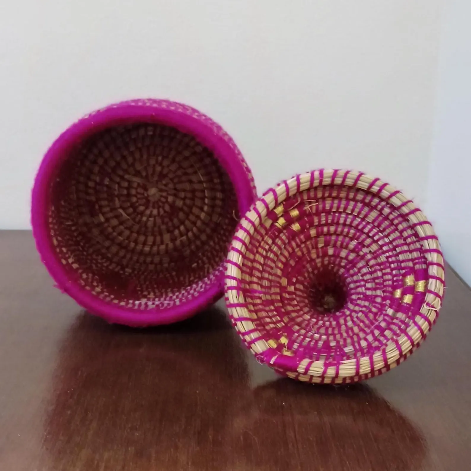 Hand-Woven Raffia Box with Colorful Wool Patterns — view 4