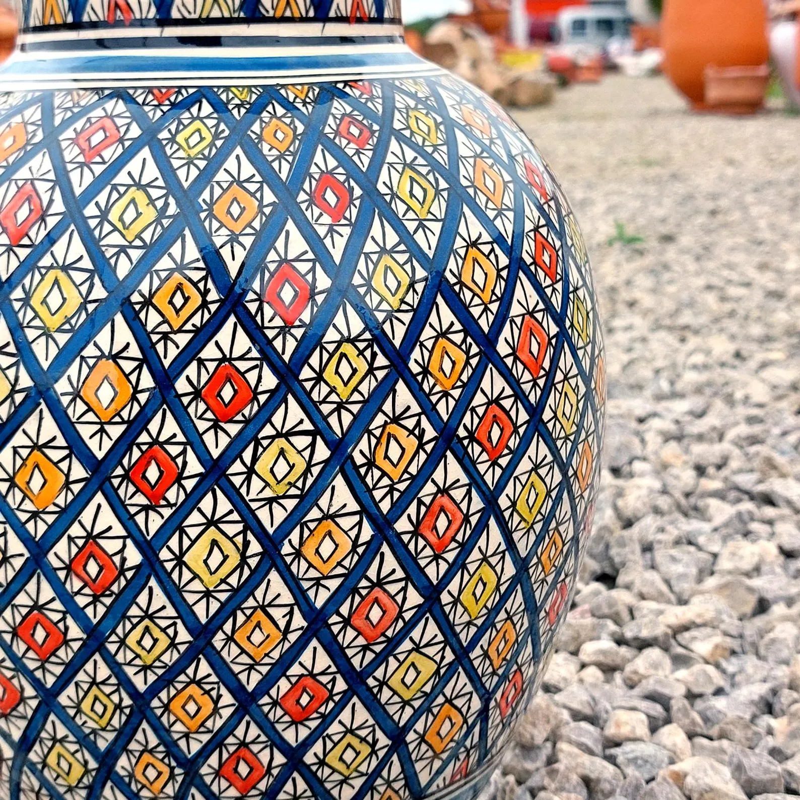 Fès Geometric Pottery Vase by maalem Najem — view 6