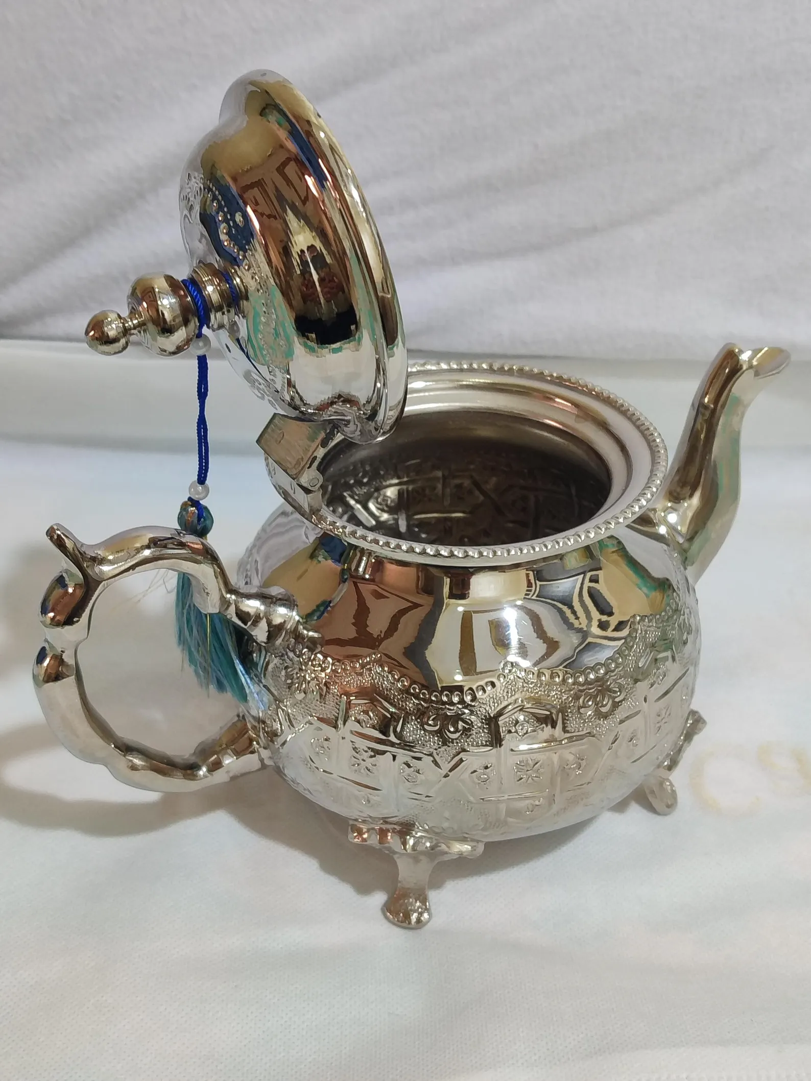 Hand-Engraved Silver Teapot from Fès — view 6