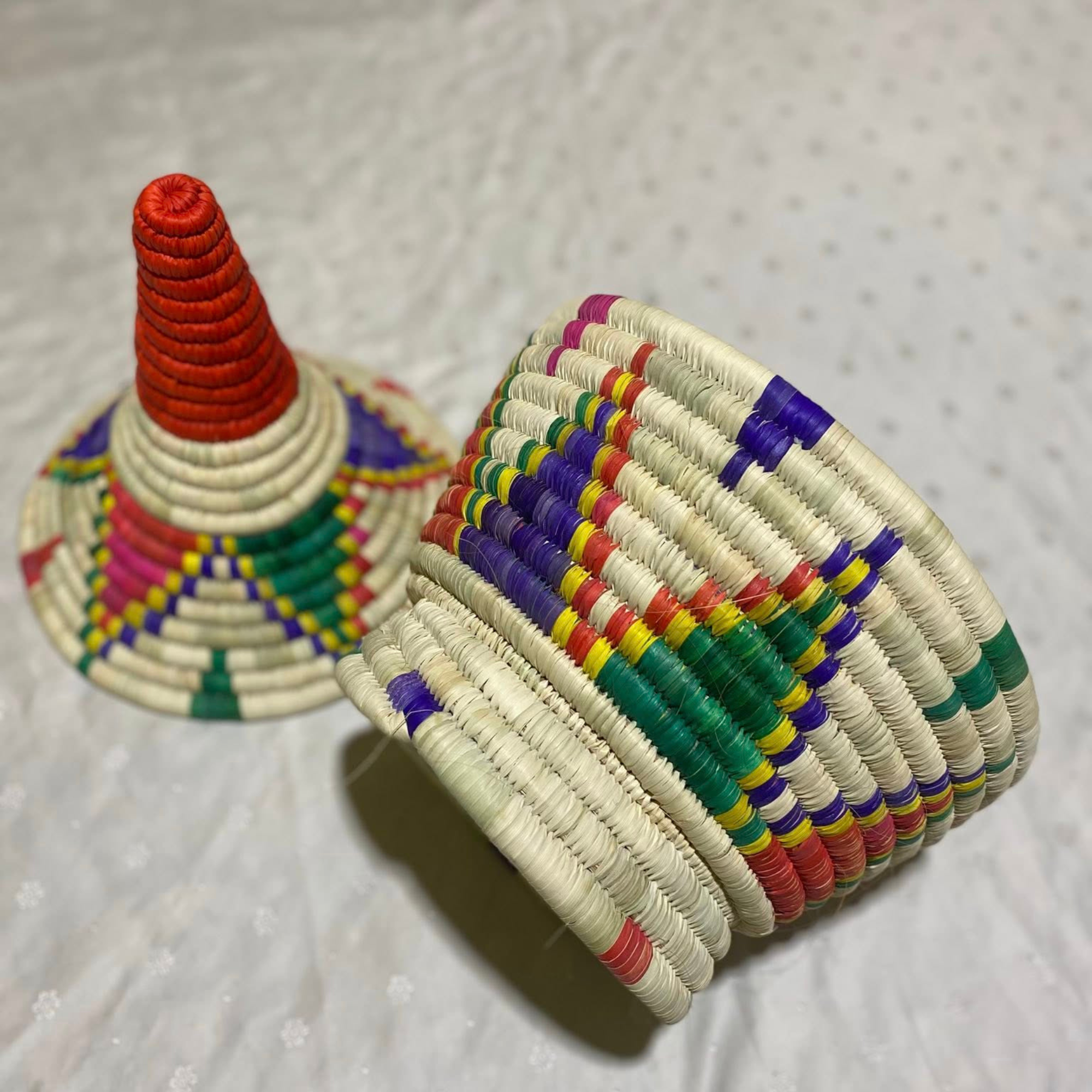 Vintage-Inspired Woven Wicker Basket Pair – Moroccan Craftsmanship — view 2